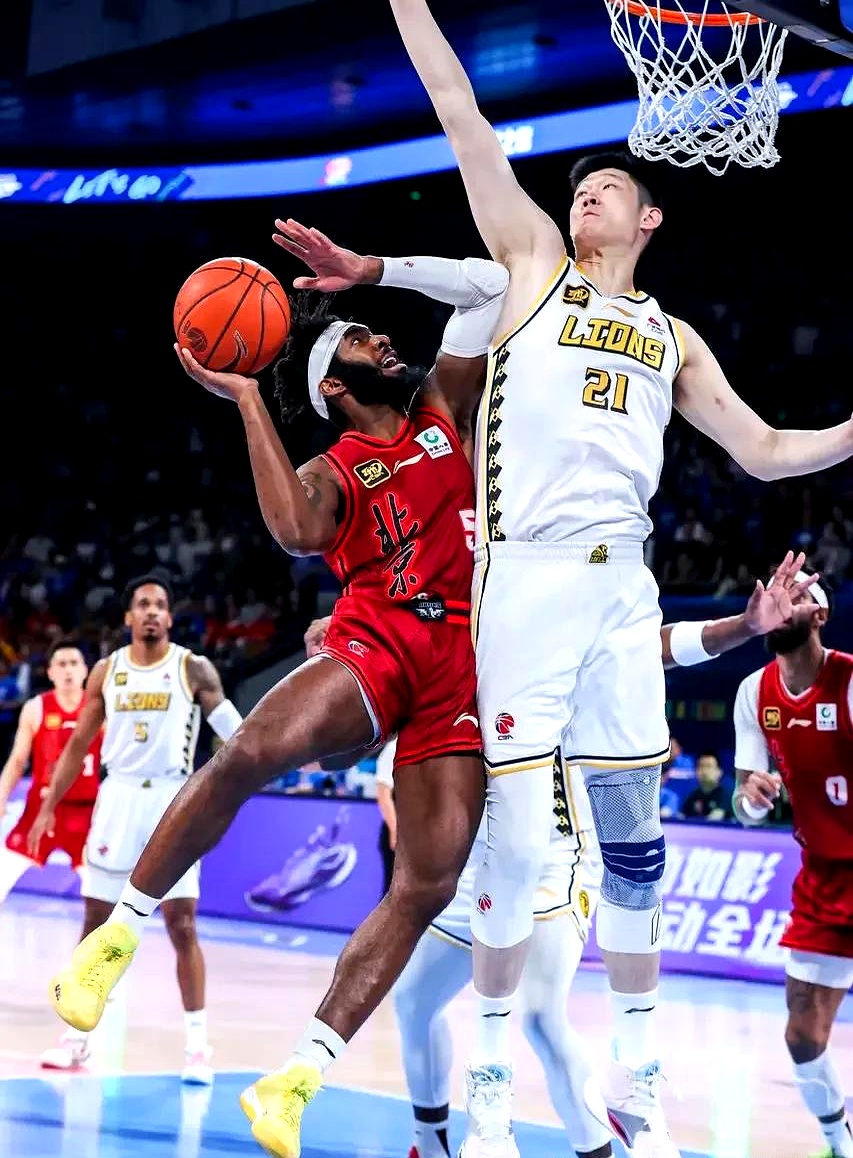 开云转折点！广厦男篮篮板制胜，CBA季后赛集结日攻防权衡，信心回归，赛季目标并未改变的简单介绍